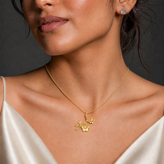 Gold Tone Floral Leaf Charm Pendant Necklace for Women